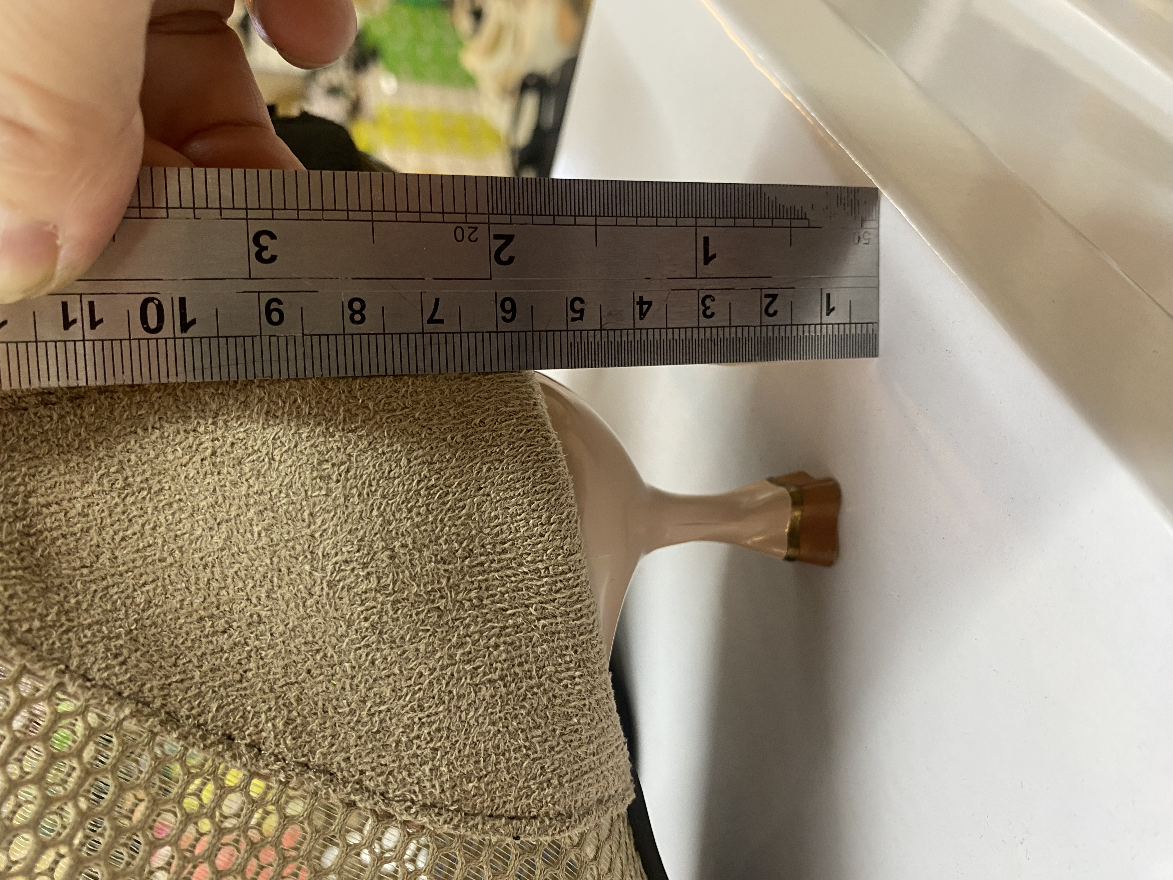 細跟網狀踝靴1. 鏤空網紗尖頭短靴也太仙了！黑/杏兩色超百搭，細跟顯腿長還透氣，春夏穿剛剛好🥾 2. 網紗鏤空高跟短靴來了！尖頭設計拉長腿線，透氣網面不悶腳，日常搭褲裝裙裝都超有范～ 7