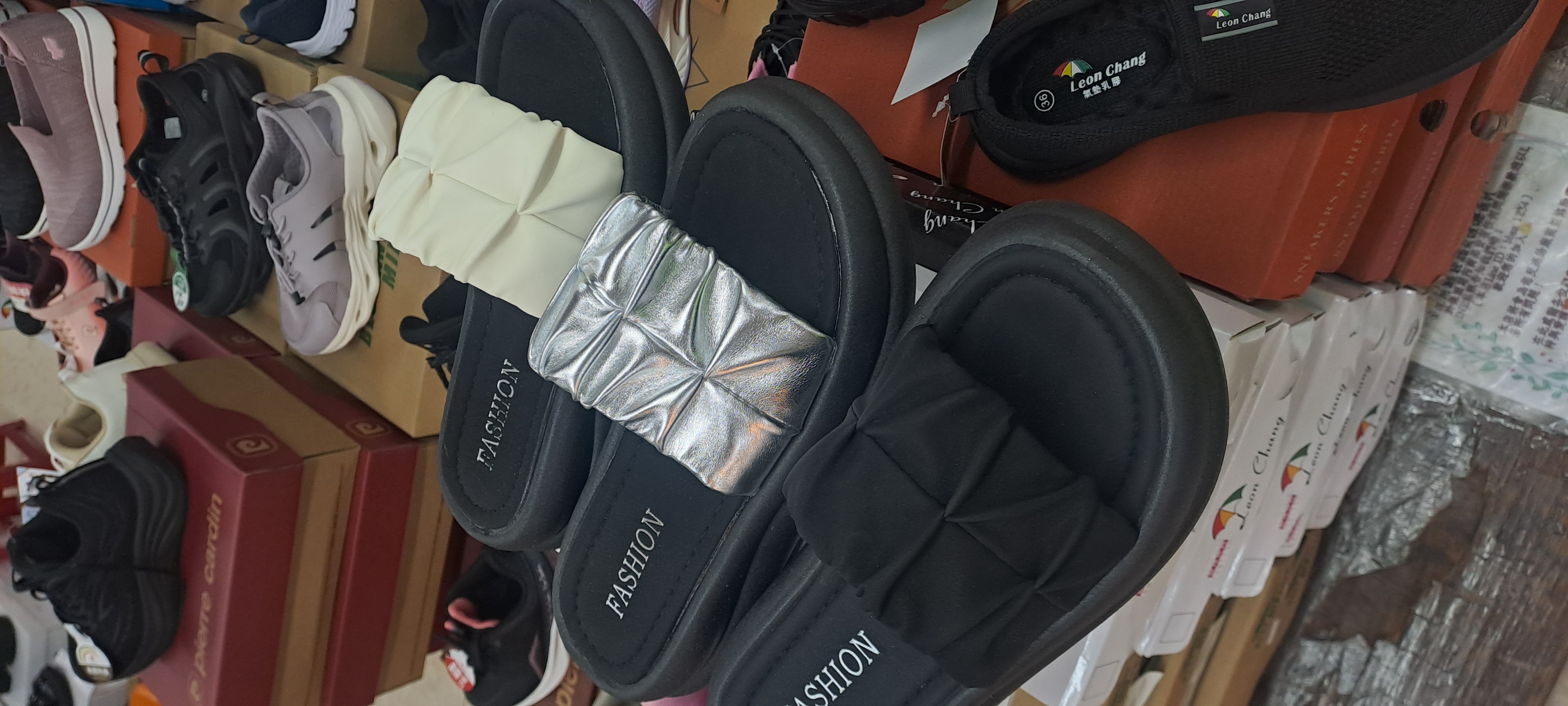 女士新款流行時尚拖鞋 7