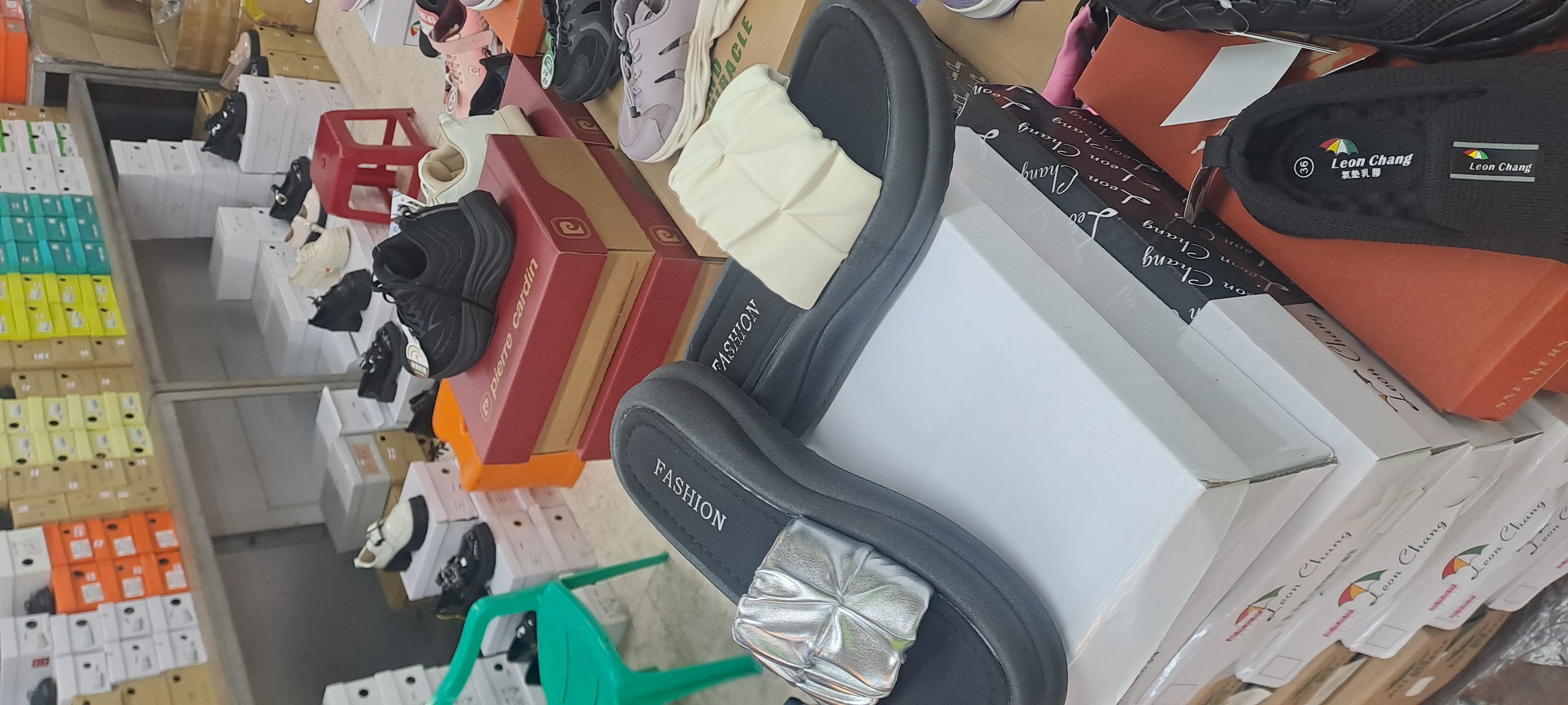 女士新款流行時尚拖鞋 6