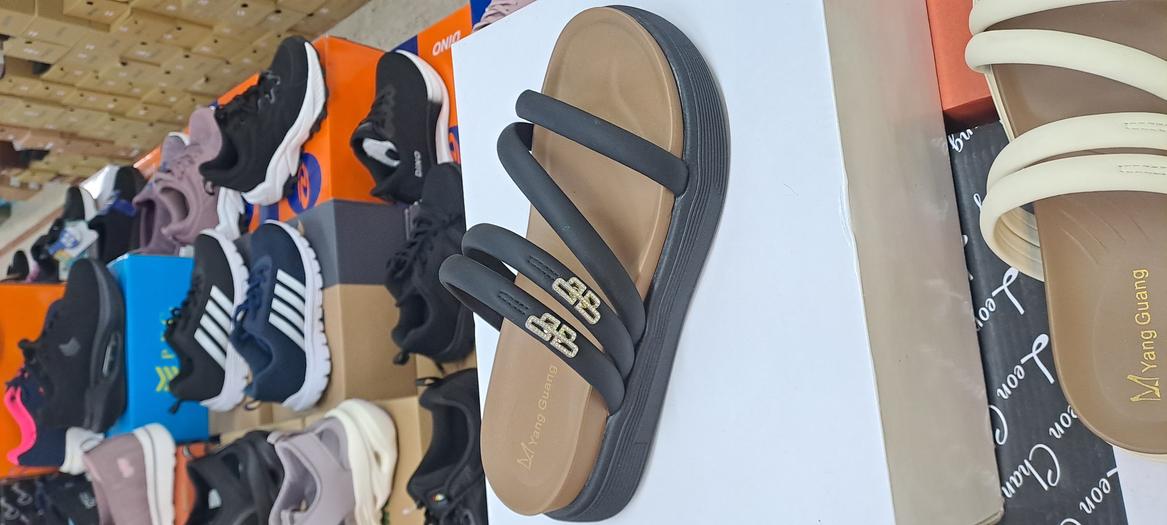 女士拖鞋新款 4